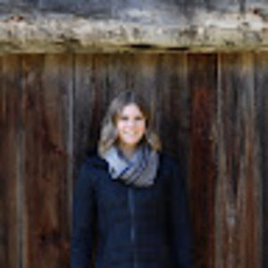 Meet your Posher, Riane